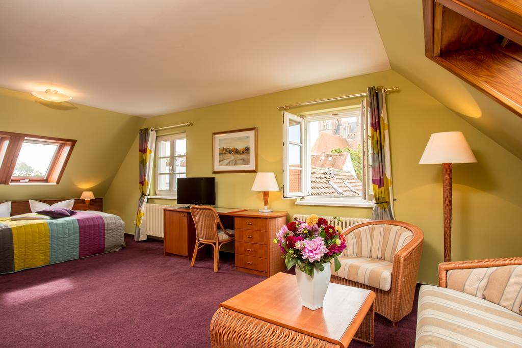 Up Hus Hotel Neuruppin Cameră foto
